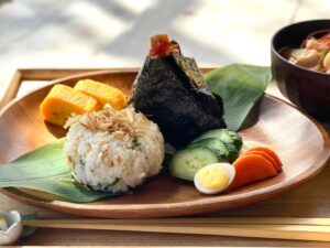 河村屋のお漬物おにぎりプレート