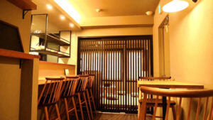 河村屋浅草店お食事処：江戸の茶屋「八重乃香」カウンター席