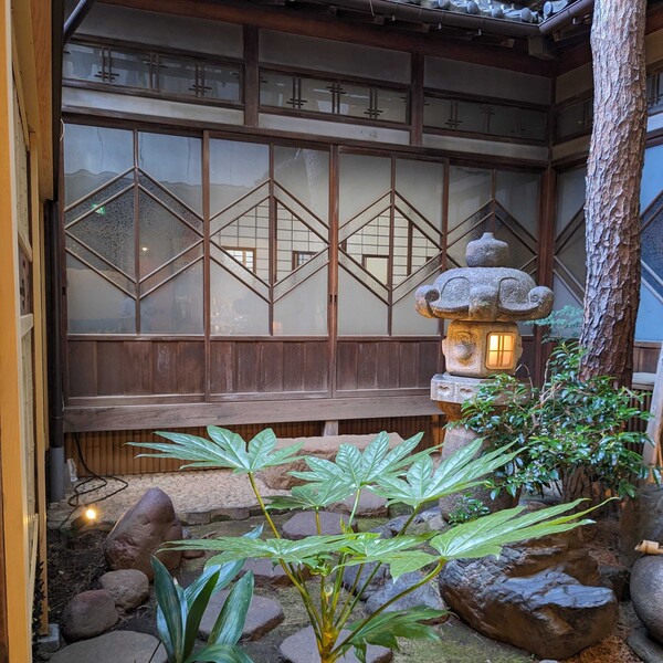 河村屋川越店中庭